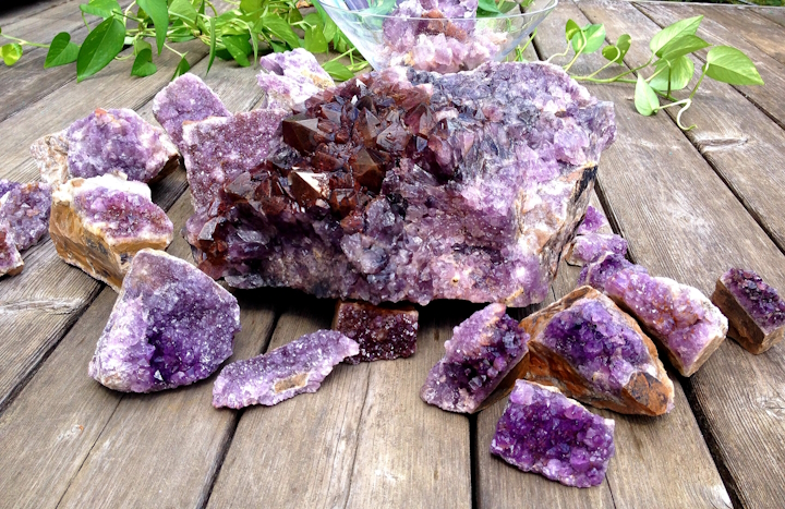 February Birthstone, Amethyst Crystals Meaning, Aquarius